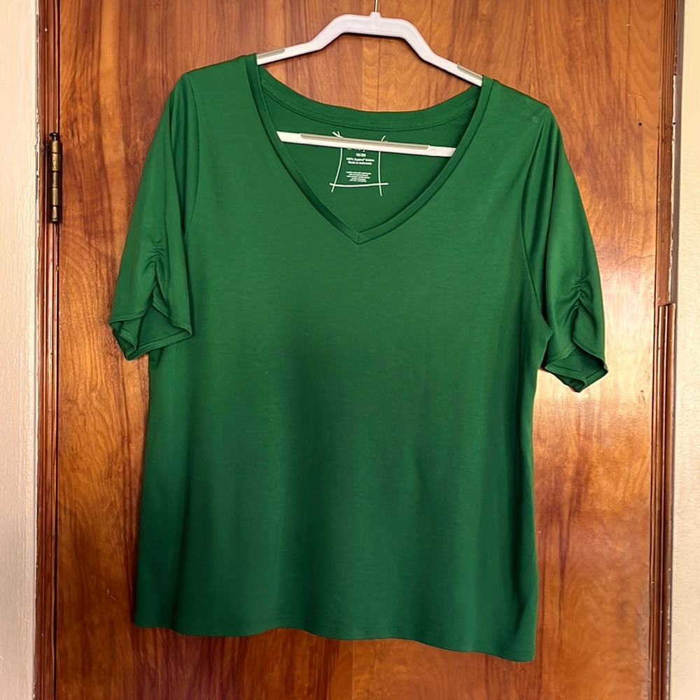 Lane Bryant Green soft Tee shirt 18/20 100%Supima Cotton with gathered sleeve